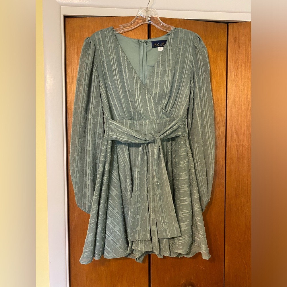 Francesca’s sparkly sage romper
